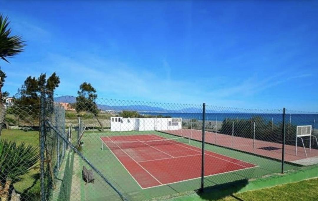 Aldea Beach, Manilva Castillo de Sabinillas 外观 照片